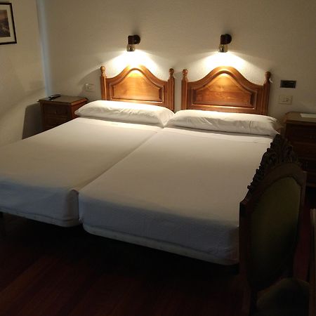 Hotel Los Perales Puebla de Sanabria Dış mekan fotoğraf