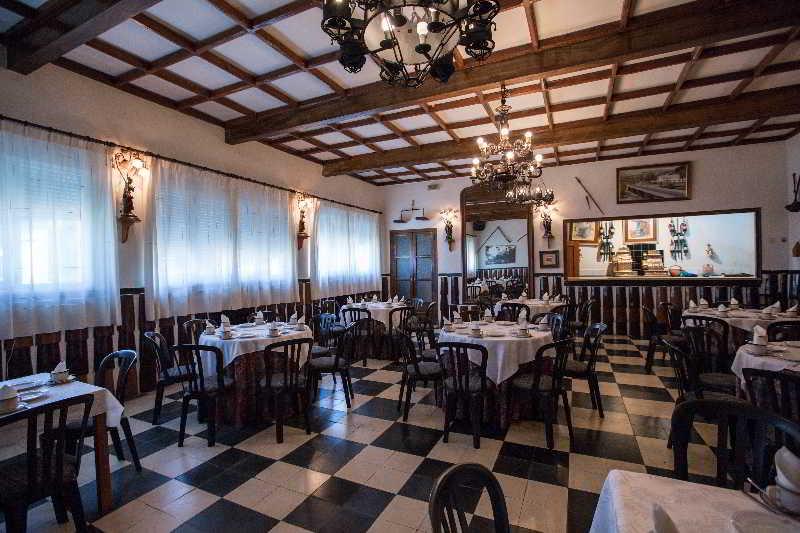 Hotel Los Perales Puebla de Sanabria Dış mekan fotoğraf
