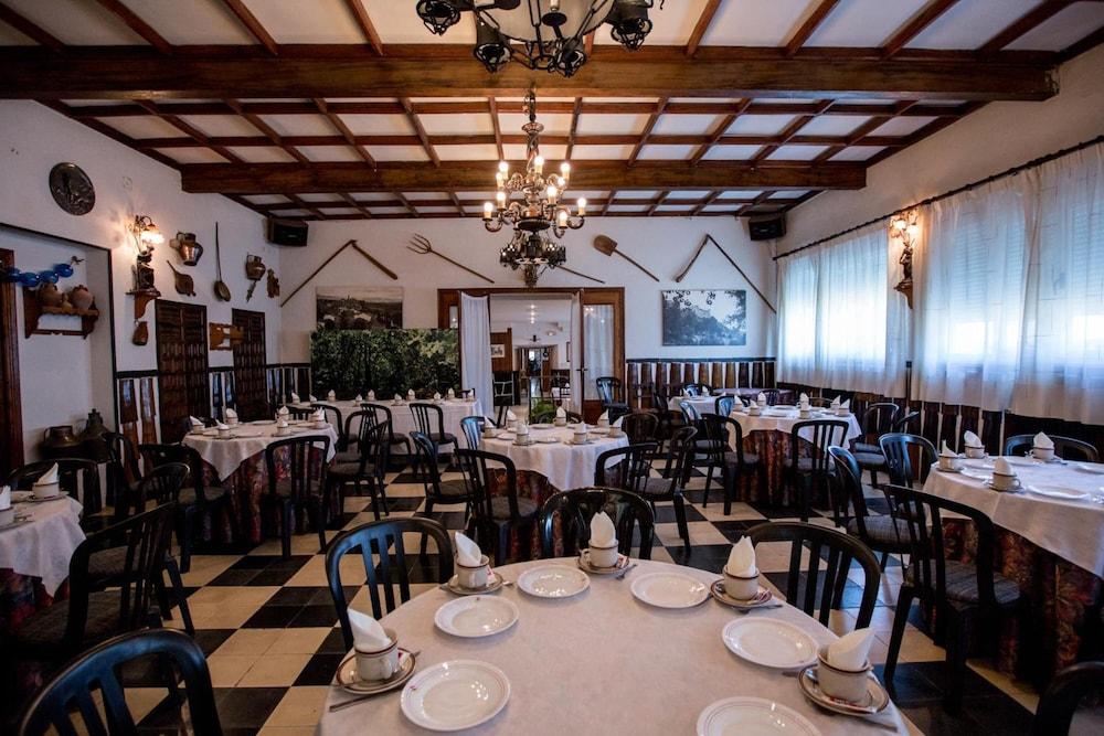 Hotel Los Perales Puebla de Sanabria Dış mekan fotoğraf