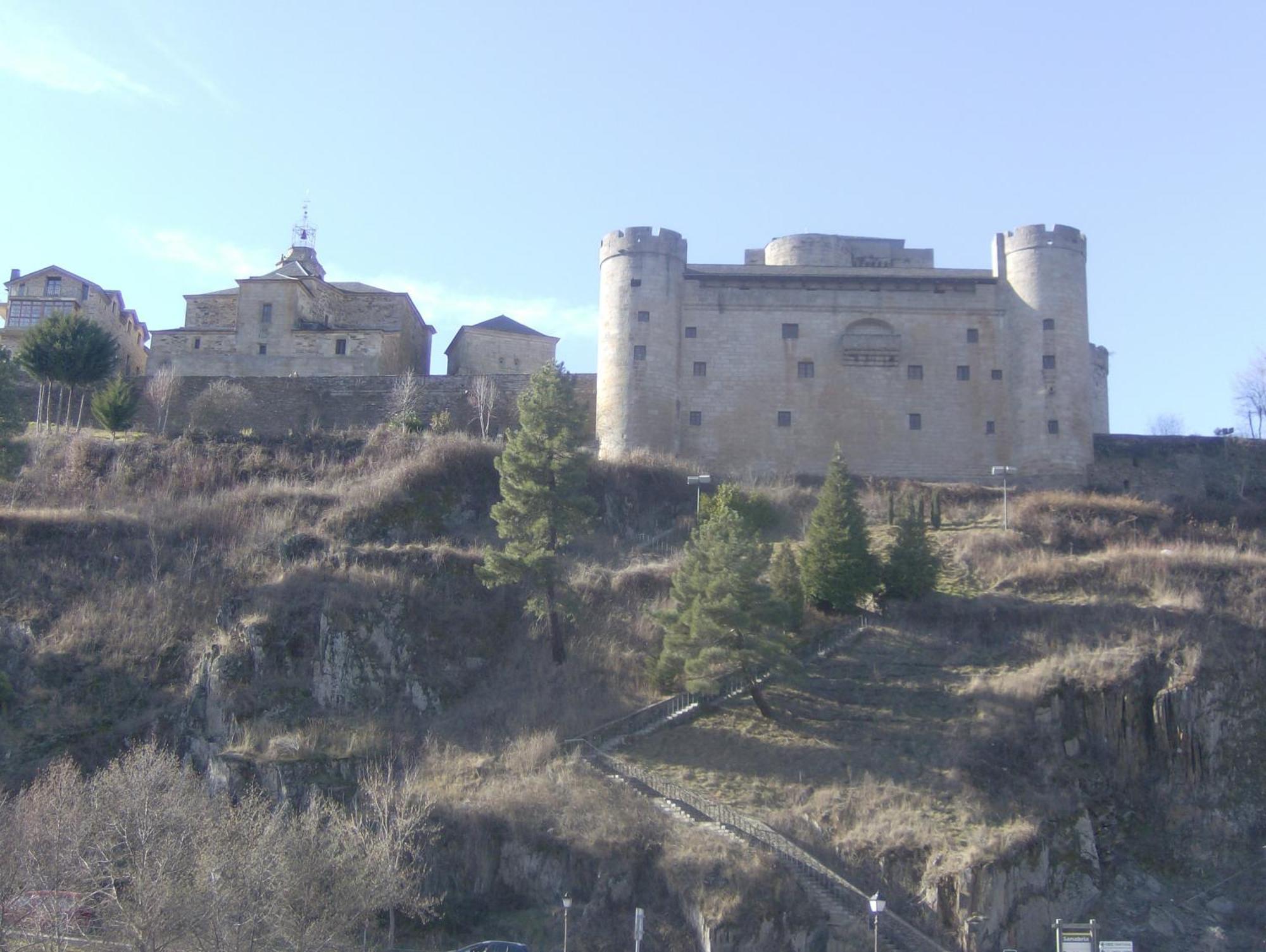 Hotel Los Perales Puebla de Sanabria Dış mekan fotoğraf