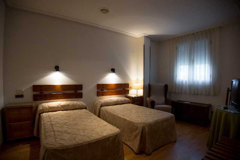 Hotel Los Perales Puebla de Sanabria Dış mekan fotoğraf